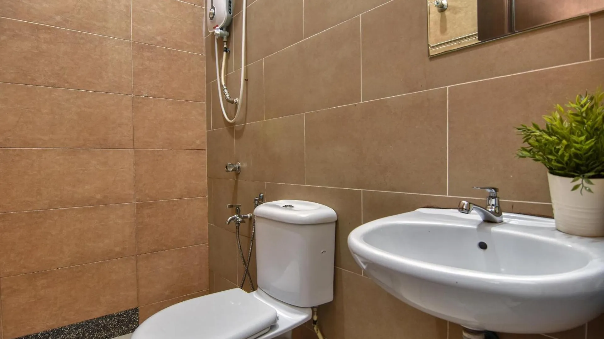 Проживание в семье Elshape Holiday Home Малакка