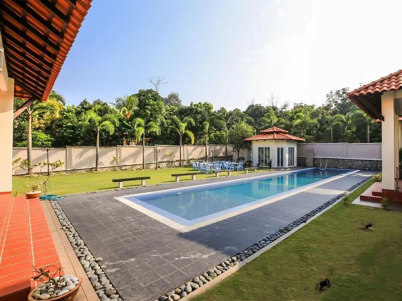 Elshape Holiday Home Malacca